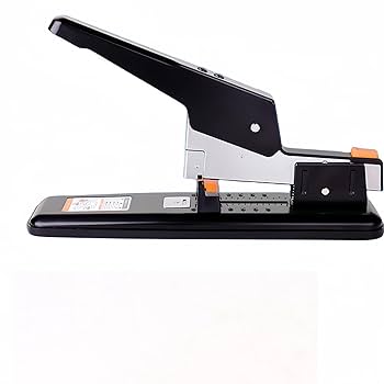 ブラックフライデー半額セール　25,000円　圧巻の巨大水晶柱　8.2キロ MC円柱ベースダークブラック φ10xH8.5 | 鉄製花器 | 花の資材