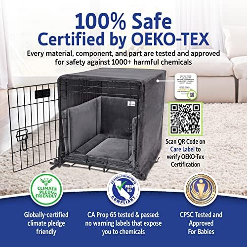 Should You Put Bedding In A Puppy Crate