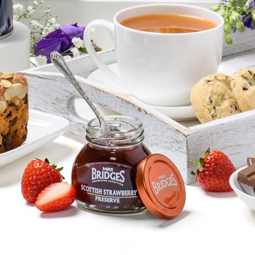 Hattie's Gifts Scottish Luxury Afternoon Tea Hamper - Christmas Food Gift for Family Includes Shortbread, Tea, Fudge, Dundee Cake, Crisps, Chocolate & Jam - Hamper & Gourmet Gifts for Women and Men - Image 4