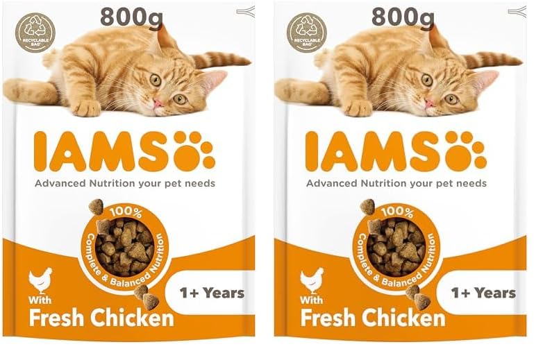 IAMSComplete Dry Cat Food for Adult 1+ Cats with Chicken 800 g (Pack of 2)