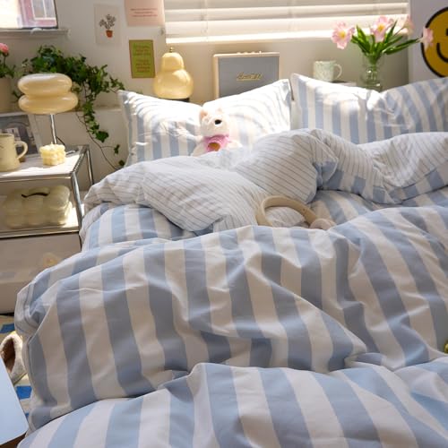 Image of Blue Striped Comforter Set Full Size, Vintage Blue White Stripes Pattern Printed Comforter with 2 Pillowcases, Breathable Soft Lightweight Bedding Comforter Boho Farmhouse Striped Comforter Set