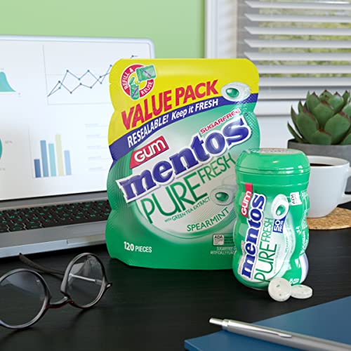 Image of Mentos Pure Fresh Sugar-Free Chewing Gum with Xylitol, Spearmint, 120 Piece Resealable Bag (Bulk Pack of 4)