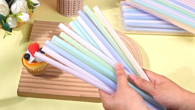Pitillos plásticos coloridos 10" jumbo 300 pcs miniatura 7