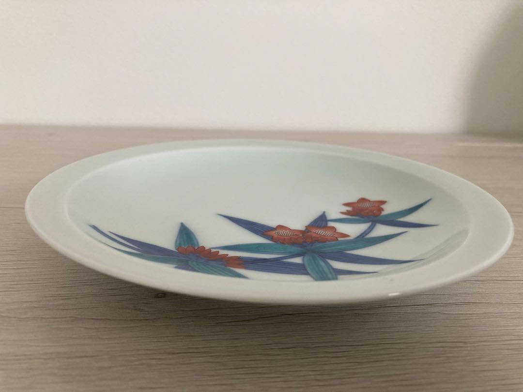 十三代　今泉今右衛門　錦竜胆絵銘々皿 十三代 今泉今右衛門 錦竜胆絵銘々皿