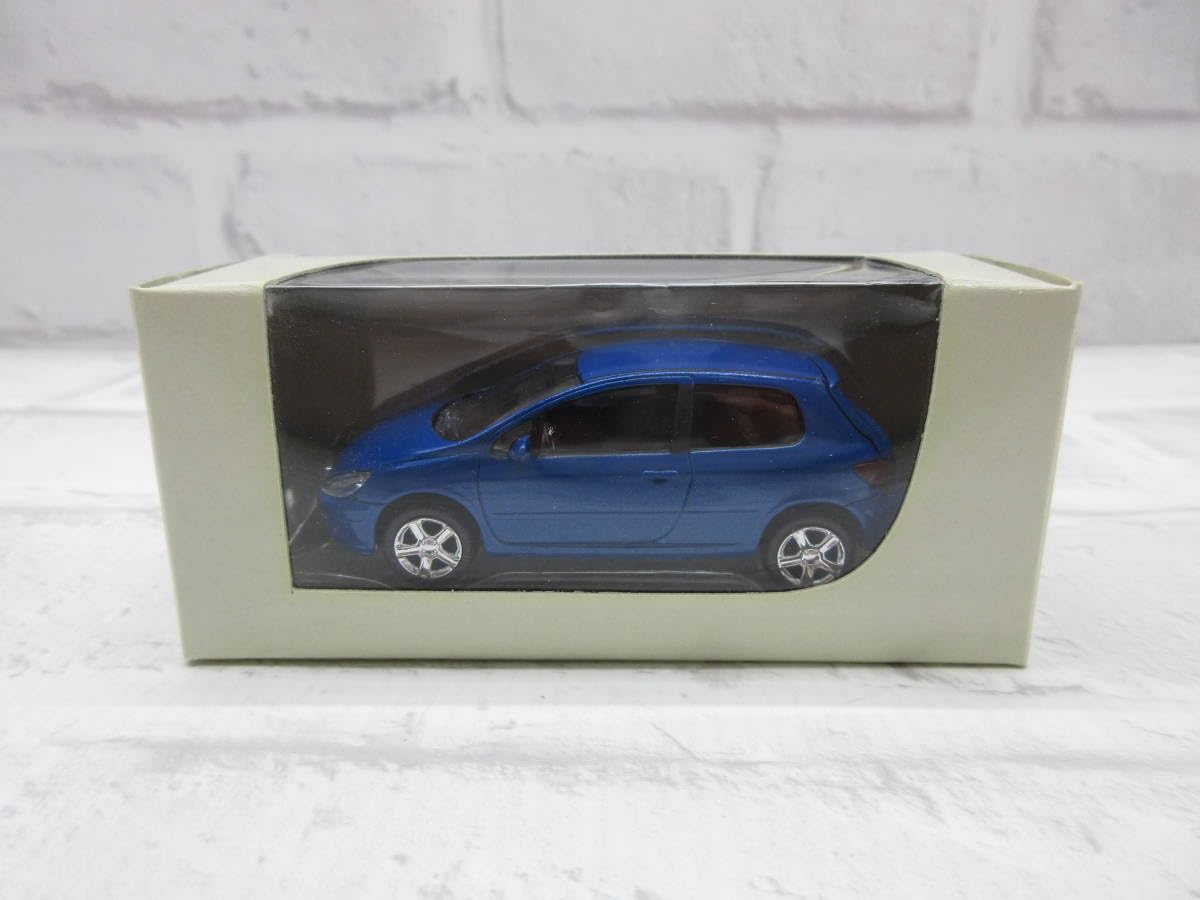 Amazon | 1/64 ミニカー プジョー PEUGEOT 307 ブルー ノレブ 非売品