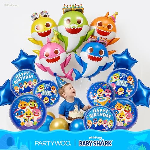 Image of PartyWoo Baby Shark Family Foil Balloons 5pcs Baby Shark Family Blue Round Mylar Helium Balloons for Boys and Girls Birthday Decorations Under the Sea Ocean Theme Kids Birthday Party Decorations