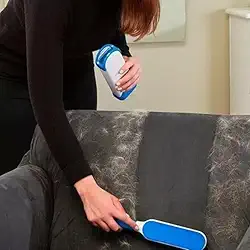 Escova Tira Pelos Dupla Face com Depósito Portátil Para Cachorros Gatos Pets Remove Pelos de Roupas Sofá Cama Estofado Banco de Carro Fácil de Usar Reutilizável