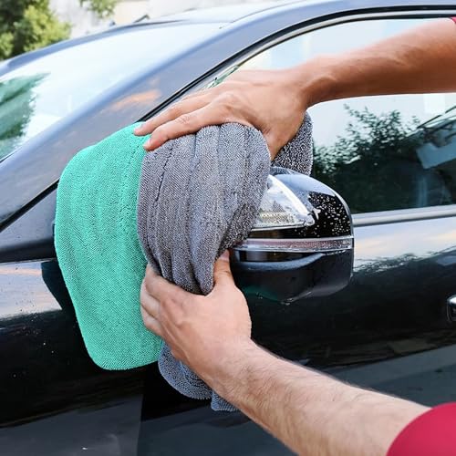 Image of Microfiber Car Cleaning Cloth, 1200 GSM, Large 60x40 Cm Ultra Soft, Super Water Absorbent, Lint Free Twisted Loop Towel for Car, Bike, Household, Drying & Detailing (Green & Grey)