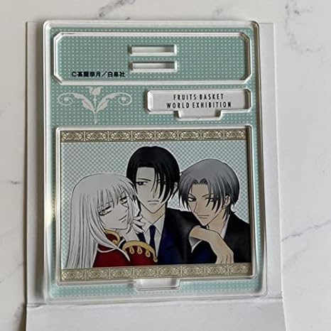 Amazon フルーツバスケットの世界展 アクリルスタンド 草摩紫呉 草摩はとり 草摩綾女 アイドル 芸能人グッズ 通販