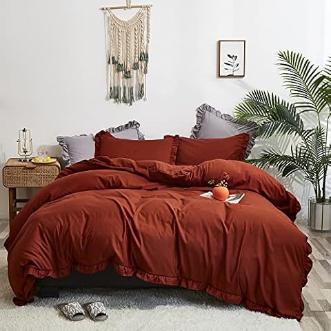 CLOTHKNOW Rust Ruffle Comforter Queen Caramel Bedding Comforter Sets Farmhouse Shabby Chic Comforter Set Vintage Rustic Soft Down Alternative Bedding Comforter Set Cover