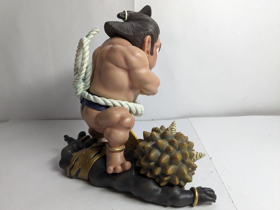 【瀧下和之】　千代の富士　　鬼踏み：黒　　千代の富士フィギュア Amazon.co.jp: 瀧下和之×千代の富士 フィギュア 鬼踏み 黒 321体