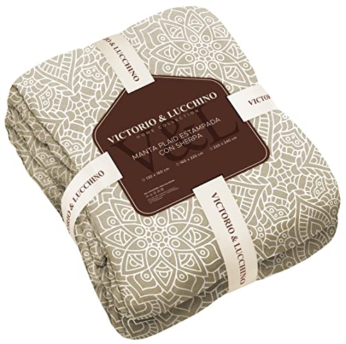 Victorio & Lucchino Manta Plaid Beverly Estampada con Borreguito Sherpa   Manta Suave para el Sofa o para Cama (VL 80513 Camel, 130x160cm)