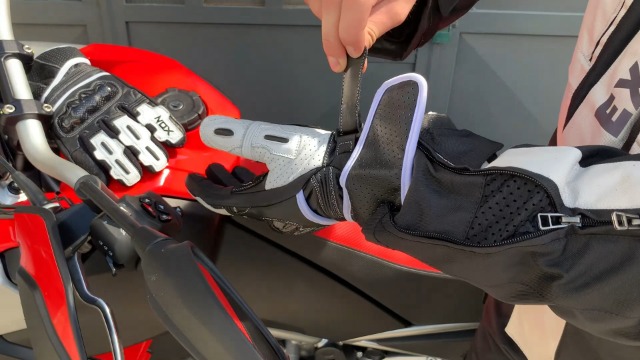 Guanti Moto In Pelle TLA NOX - Omologati CE Con Protezioni Nocche E Touchscreen