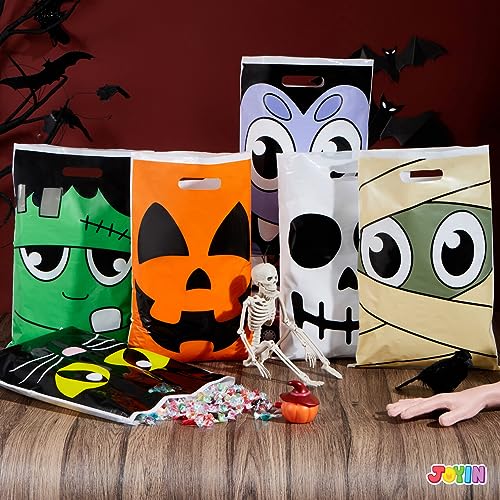 JOYIN 72 Pcs Halloween Goodie Bag for Trick-or-Treating, Plastic Snacks Bags for Kids Party Favors, Halloween Trick or Treat Candy Bags for Event Party Favor Supplies4