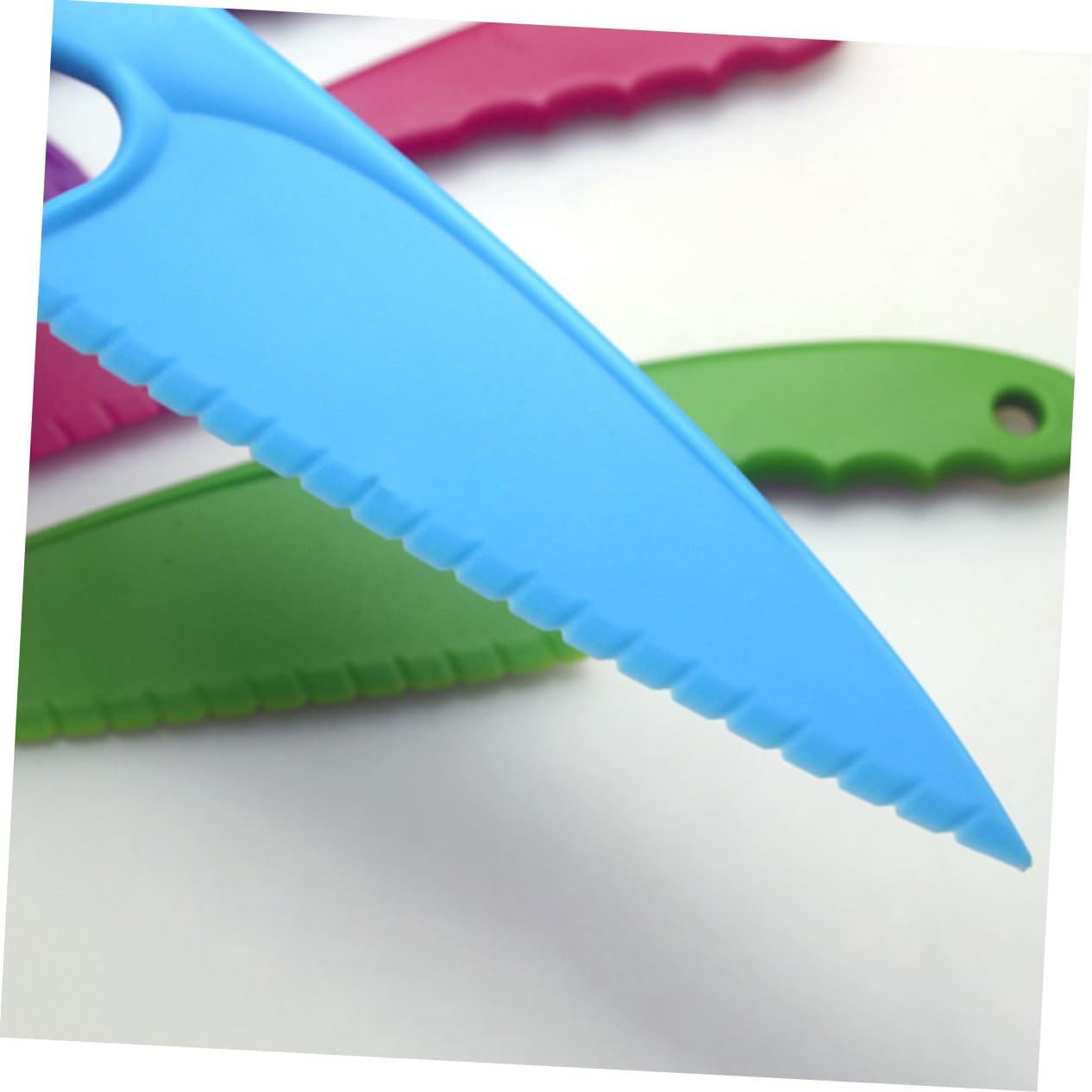 NAMOARLY Cutter Slicer Leveler for Wedding Cake Plastic Cake Knife Set Perfect for Kitchen Random Use Easy to Clean