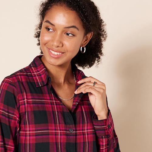 Image of Amazon Essentials Women's Regular-Fit Long-Sleeve Lightweight Plaid Flannel Shirt with Brushed Finish, Shirttail Hem
