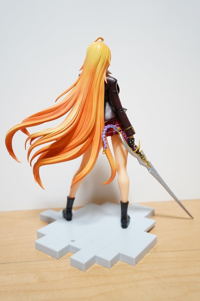 KADOKAWA Valkyrie Drive Mermaid 17 Scale Figure, Figures - Amazon