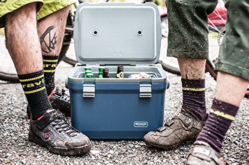 stanley 7 qt cooler