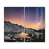DEQORI Herdabdeckplatten Glas | 2er Set 60x52 cm | Motiv Gosainkunda unter Sternen | Ceranfeld Abdeckplatten in Küche | Herd-Abdeckungen universal | Glasplatten & Schneidebretter für Kochplatte
