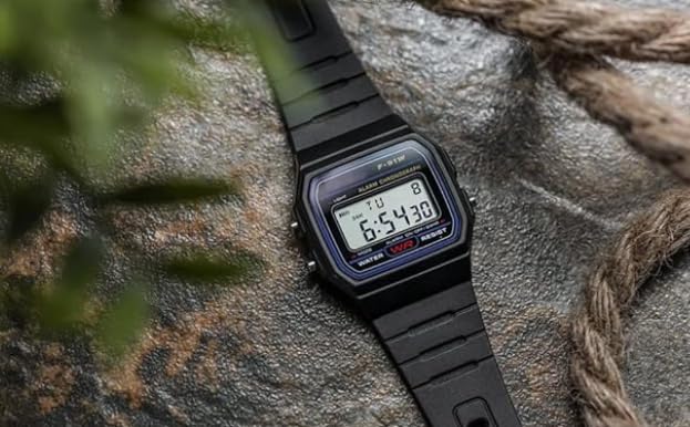 Image of AROA Premium Brand Vintage Series Digital Sports Square 4 Colours Dial LED Unisex Stainless Steel Strap Watch for Men's Watch for Women's Multicolor