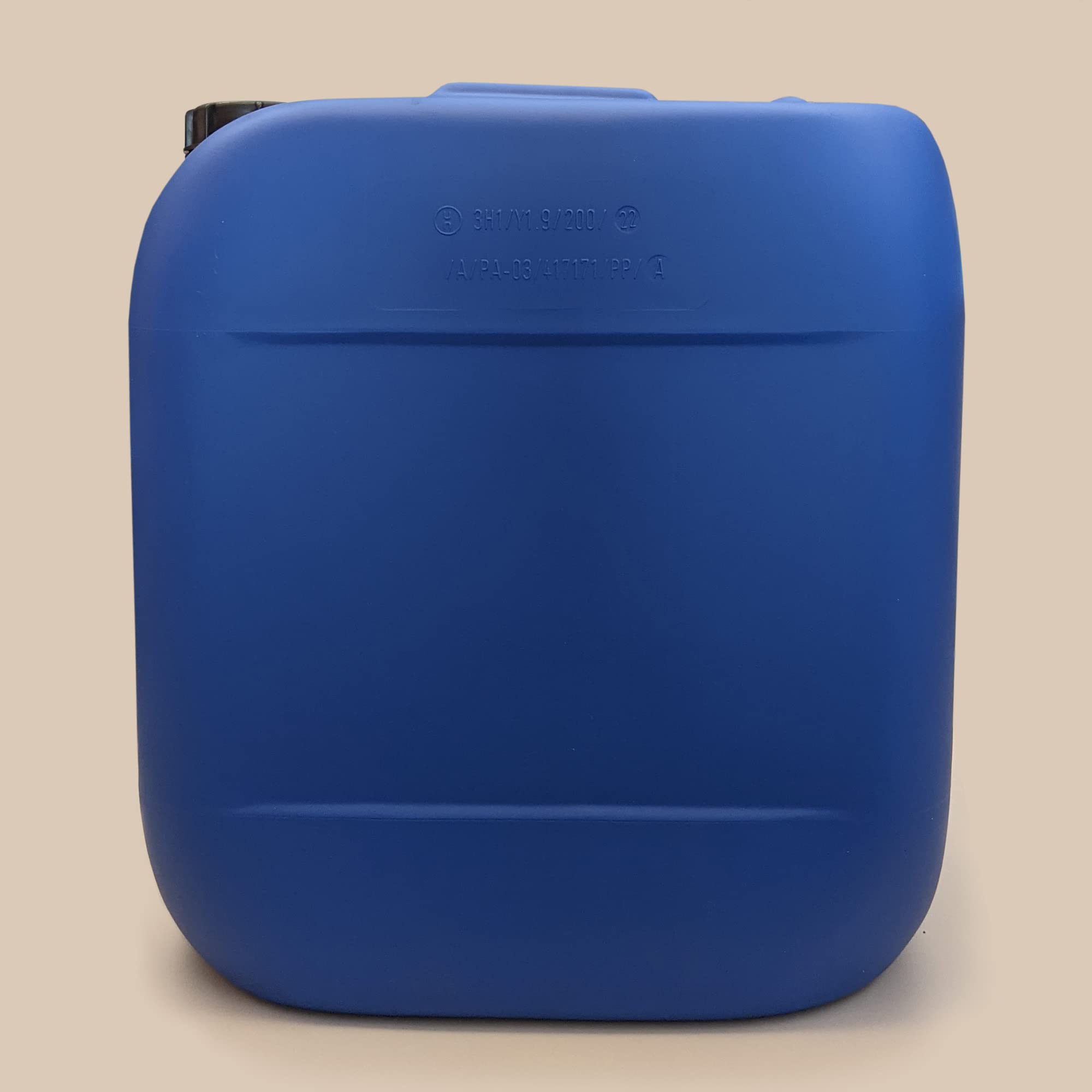 plasteo® Set 3 x 30 Liter Getränke- Wasserkanister mit 1 Hahn + 1 flexiblem Ausgießer und 3 Schraubdeckel (DIN 61) | Lebensmittelecht | Indoor und Outdoor | BPA Frei Blau