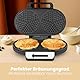 Clatronic® Waffeleisen mit 2 antihaftbeschichteten Backflächen | Waffeleisen Herzform stufenlos einstellbarer Bräunungsgrad & Backampel | 2 Waffeln pro Backvorgang | 1200W | WA 3745