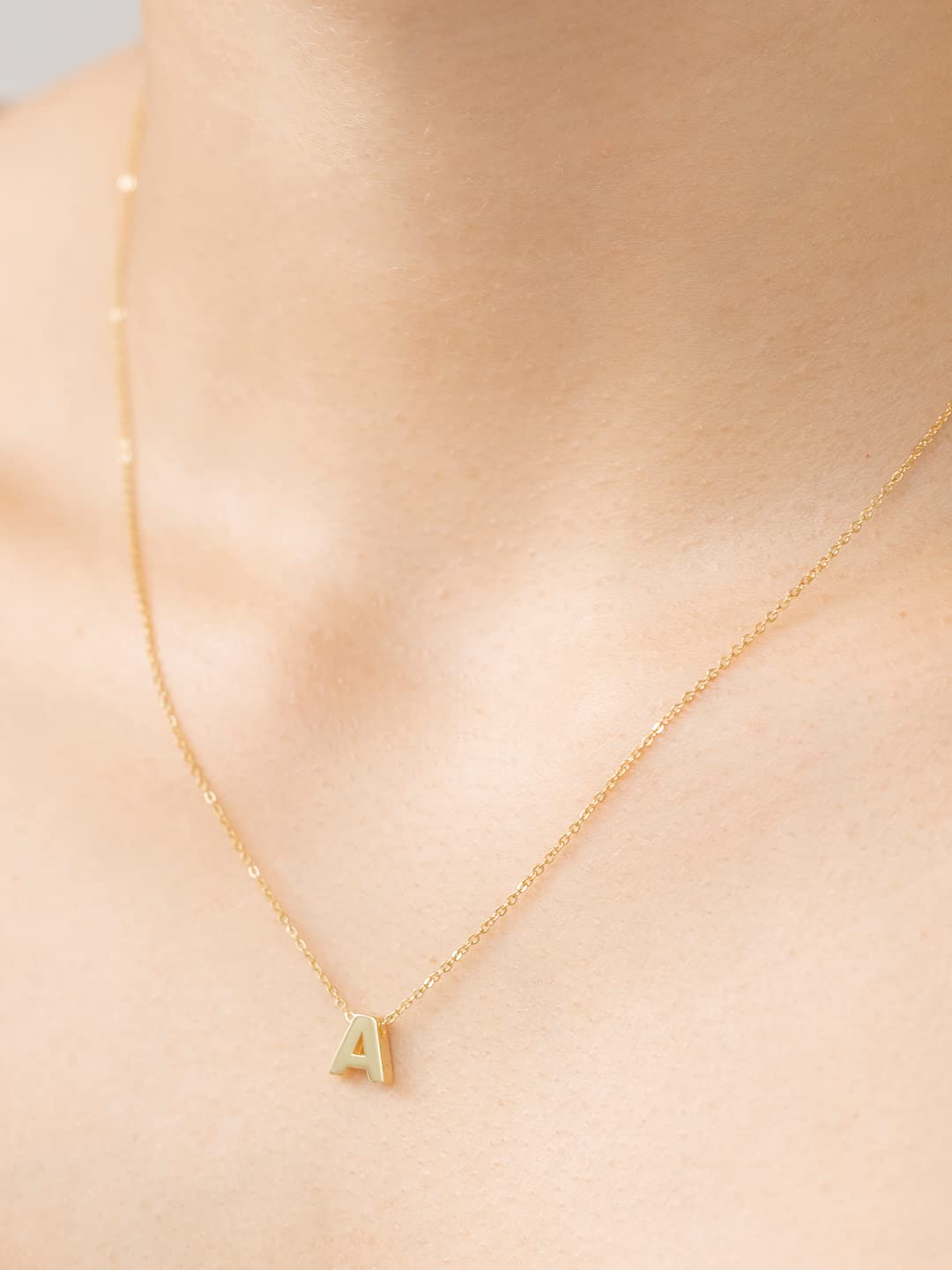 Colgante para Mujer con Letra Inicial - Collar con Inicial para mujer - Colgante de Plata de Ley 925/1000 y baño de Oro de 18kt con Iniciales de Nombre. Modelos de la A a la Z.