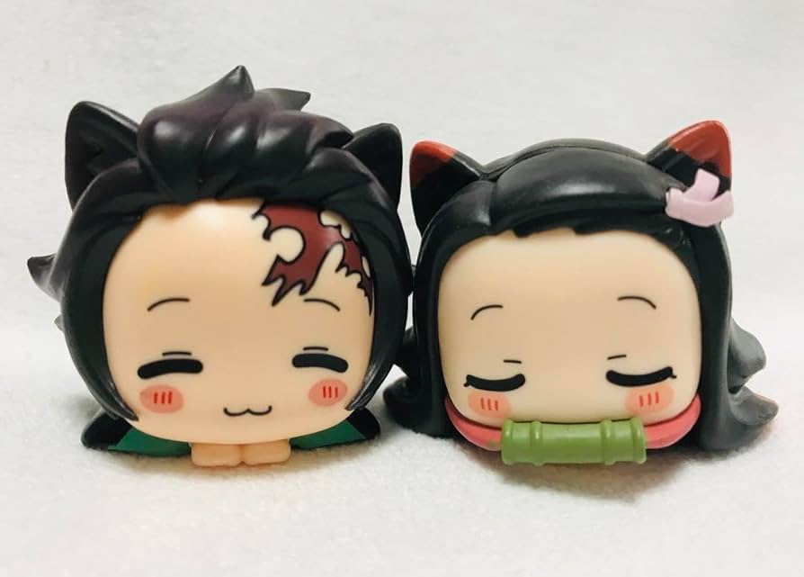 Amazon.co.jp: 鬼 滅 猫耳フィギュア 竈門炭治郎 竈門禰豆子 2点