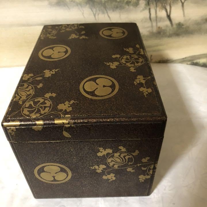 Amazon.co.jp: 茶道具 時代本金蒔絵茶箱 大名道具 輪島塗 : おもちゃ