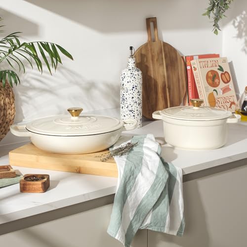 Salter Chester Cocotte en Fonte Émaillée Peu Profonde – Four Hollandais 30cm, Couvercle Auto-Arrosant, Fonte Durable, Compatible avec le Four, Convient à Tous Types de Plaques y Compris Induction – Image 4