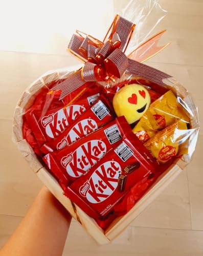 Cesta de Cora&ccedil;&atilde;o com Chocolate e Emoji Lindissimo