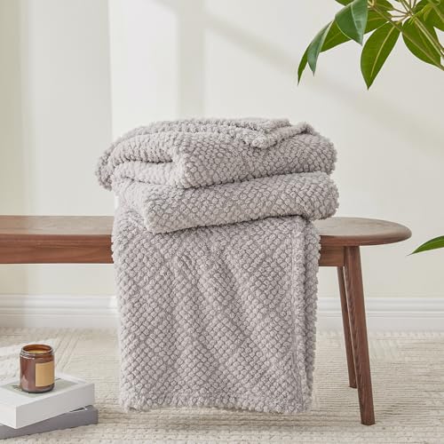 Image of EMME Fleece Blanket, 3D Jacquard Throw Blanket for Couch and Bed, Soft Cozy and Fluffy Blankets Lightweight Luxury Flannel with Waffle Design (Grey, 50 inch x 60 inch)