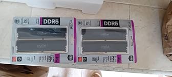 Review Image by Gaby López Gaby López