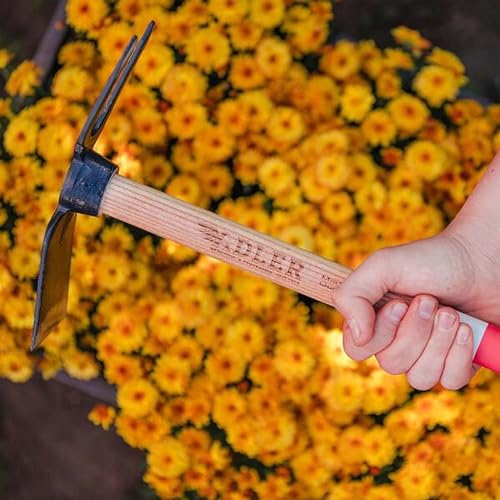 Adler - The Lily Garden Hoe, Heavy Duty Yard Tool Lawn Care, Loosening Soil, Weeding, and Digging, Steel Head 10.6 inches, Wood Handle 17.7 inches (Rose) - Image 6