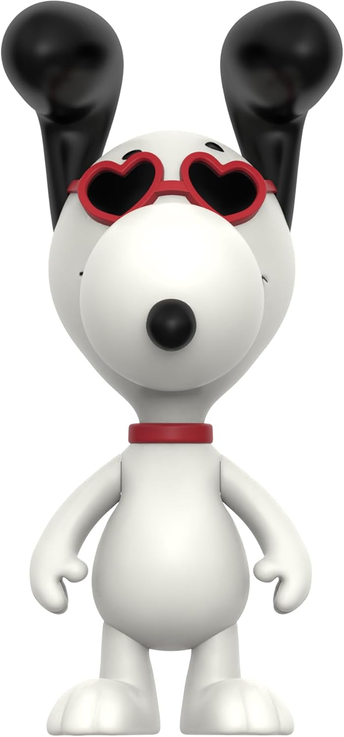Super7 Reaction Figure Peanuts Snoopy (Heart Eyes) - 3.75" Peanuts Action Figure - Classic Cartoon Collectibles and Retro Toys