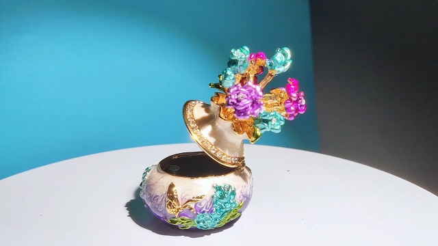 SEVENBEES Hand Painted Rose Flower Figurine Jewelry Trinket  on Amazon Live