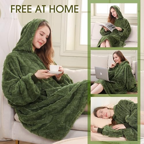 MIZZEO Microfiber Wearable Blanket, Oversized Light Wearable Blanket Hoodie for Adults, Cozy Soft Warm Plush Hooded Blanket Gifts for Women, One Size Fits All (Green)