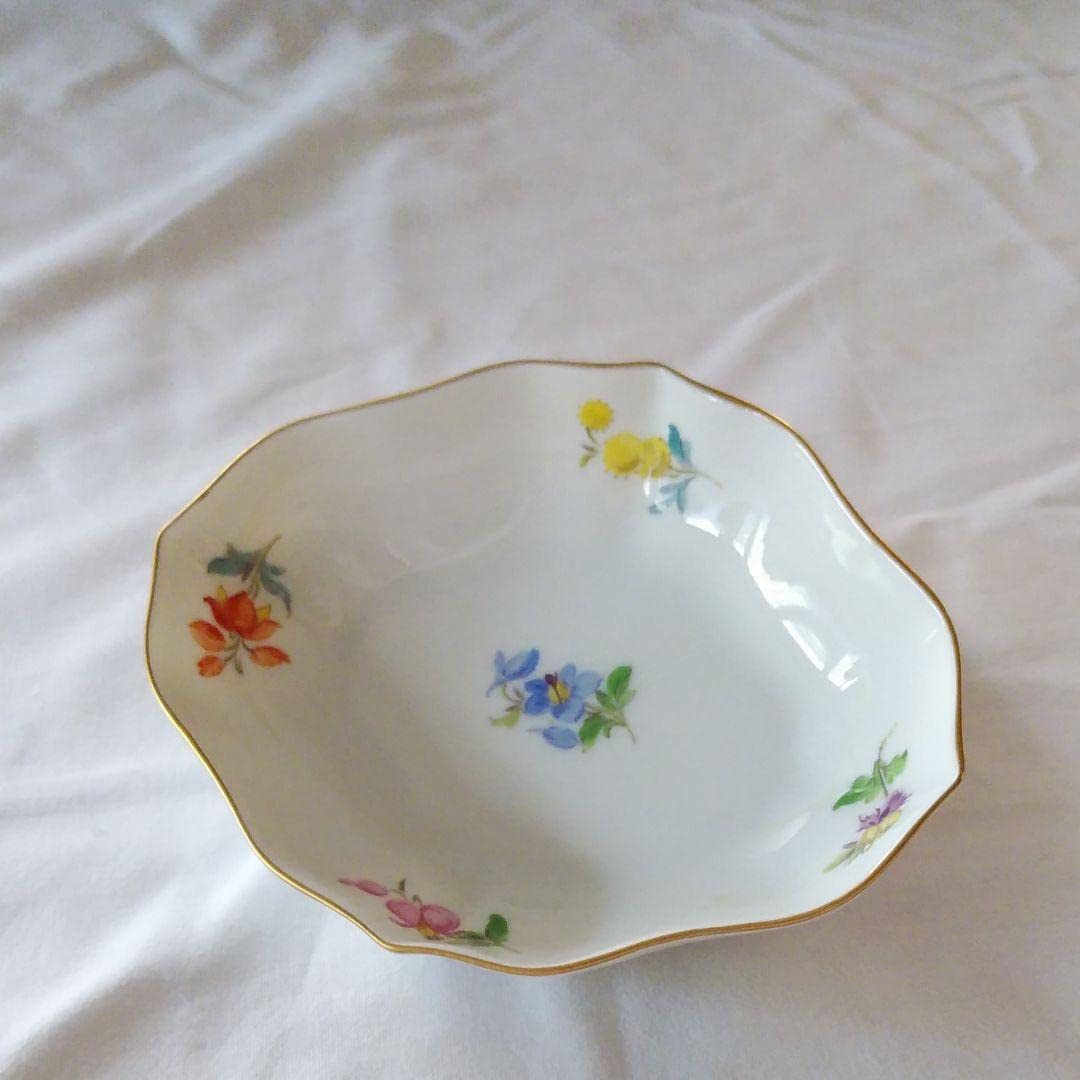 散らし小花 スモール ディッシュ 小皿 Amazon | マイセン 散らし小花