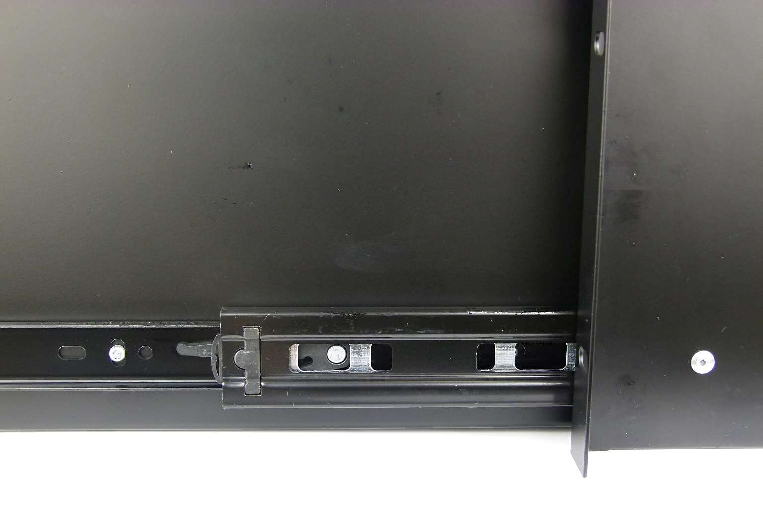 Adam Hall PROFI 4 HE ERGO 19" Rackschublade 874E04 Stahl, schwarz, Rack Schublade (4 HE ERGO Stahl Rackschublade)