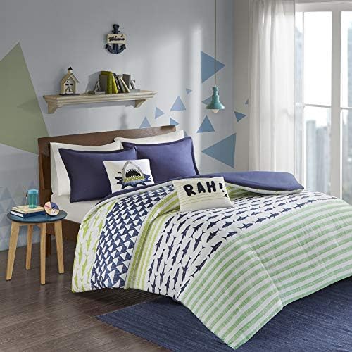 Urban Habitat KidsDuvet Set Vibrant Fun and Playful Print All Season Comforter Cover Matching Shams, Decorative Pillow, Children Bedding, Bedroom Décor, Full/Queen, Shark Green/Navy 5 Piece