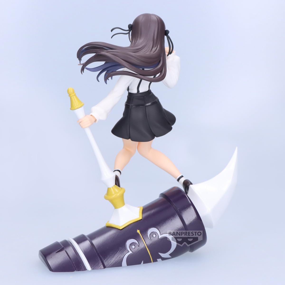 Banpresto - I May Be a Guild Receptionist, but I'll Solo Any Boss to Clock Out on Time - Alina Clover Figure