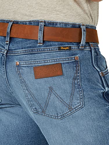 Image of Wrangler Men's Retro Slim Fit Straight Leg Jean