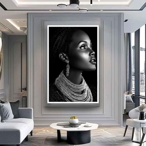 Toile femme africaine prête à suspendre pour habiller un mur vide