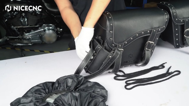 NICECNC Sacs De Selle Moto 22L Cuir PU – Sacoches Latérales Softail Dyna Fat Boy Shadow Vulcan, Porte-Gobelet, Serrure, Housse Imperméable, Noir