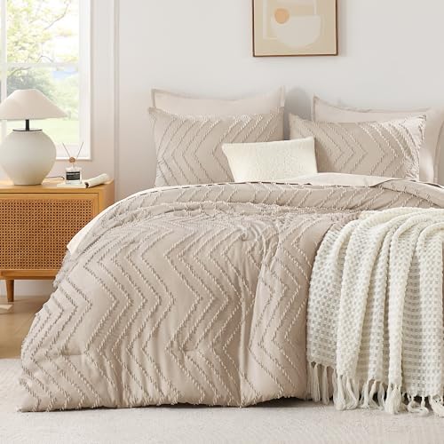 Image of Andency Khaki Oversized Super King Plus Comforter Set 128x120, Extra Large King Size Comforter Oversize Boho Soft Warm Bedding Comforter Sets, 3 Pieces Aesthetic Chevron Textured Bedding