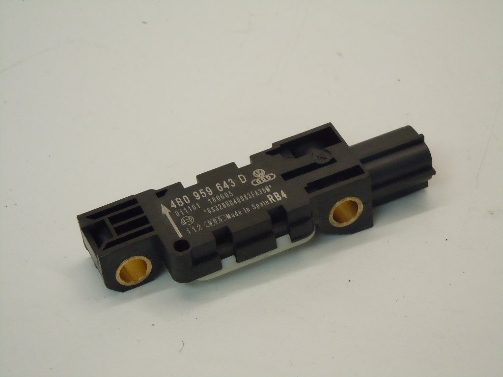 Audi A3 8P RS3 A8 S8 D3 R8 Lateral Acceleration Sensor