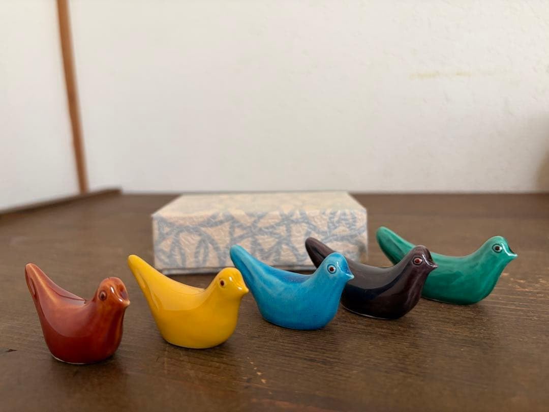 Amazon.co.jp: 小鳥 箸置き 5色セット 小鳥 波佐見焼 有田焼 白山陶器
