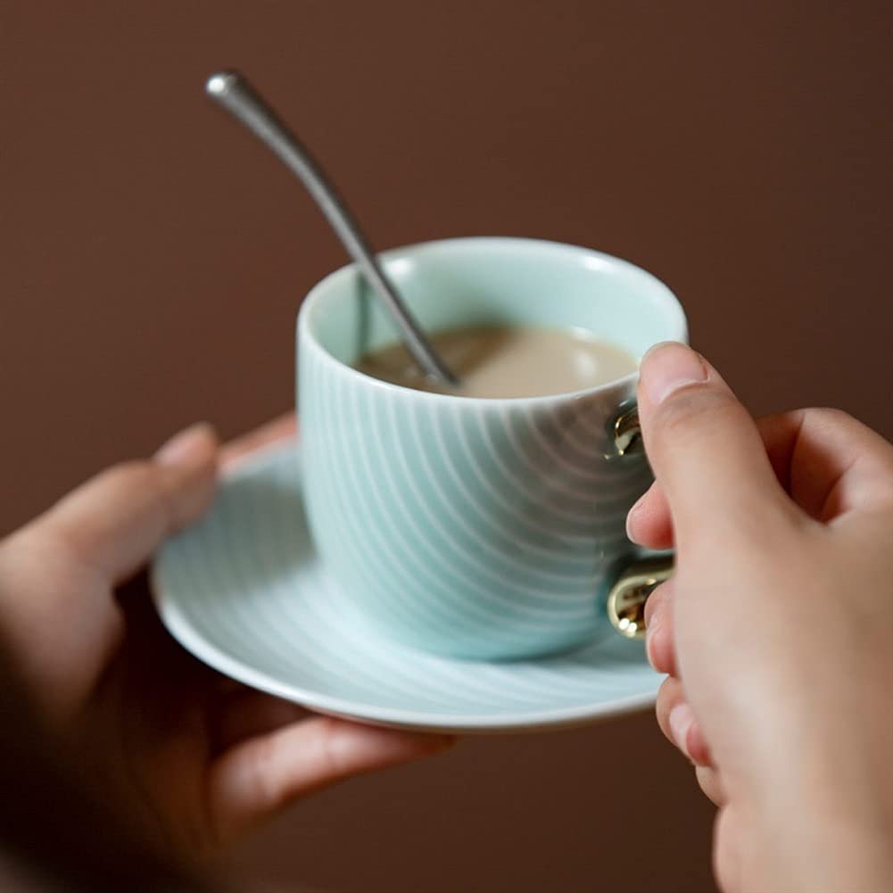 Ceramiczny zestaw kubków do kawy i spodków, 150 ml, gładkie kubki do cappuccino, filiżanki do herbaty z uchwytem, kubek śniadaniowy, szklanki do smoothie, szklanki do picia gorących napojów