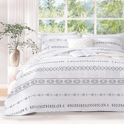 Image of Andency White Oversized Super King Quilt Set, 3 Pieces Boho Lightweight Soft Striped Bedspread for All Season (120 inchx120 inch), Printed Bohemian Polyester Reversible Coverlet Comforter Sets