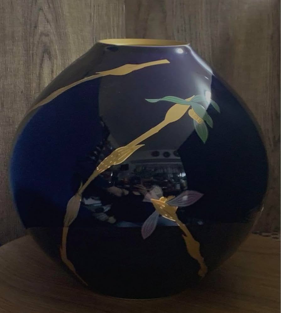 vintage 香蘭社 花瓶 春蘭 2579 香蘭社 春蘭 花瓶 vintage 香蘭社 花瓶 春蘭 2579 香蘭社 春蘭 花瓶